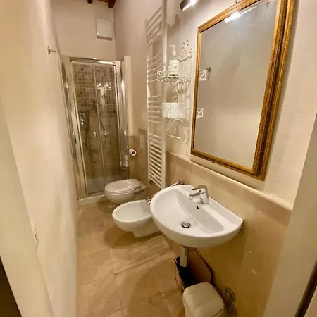 Lägenhetshotell Casa Ambra 4*