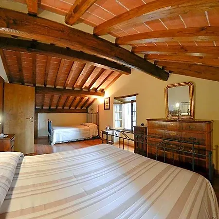 Lägenhetshotell Casa Ambra 4*